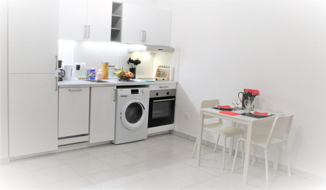 Appartement Tout Equipe, Cosy Saint-Denis  Ngoại thất bức ảnh