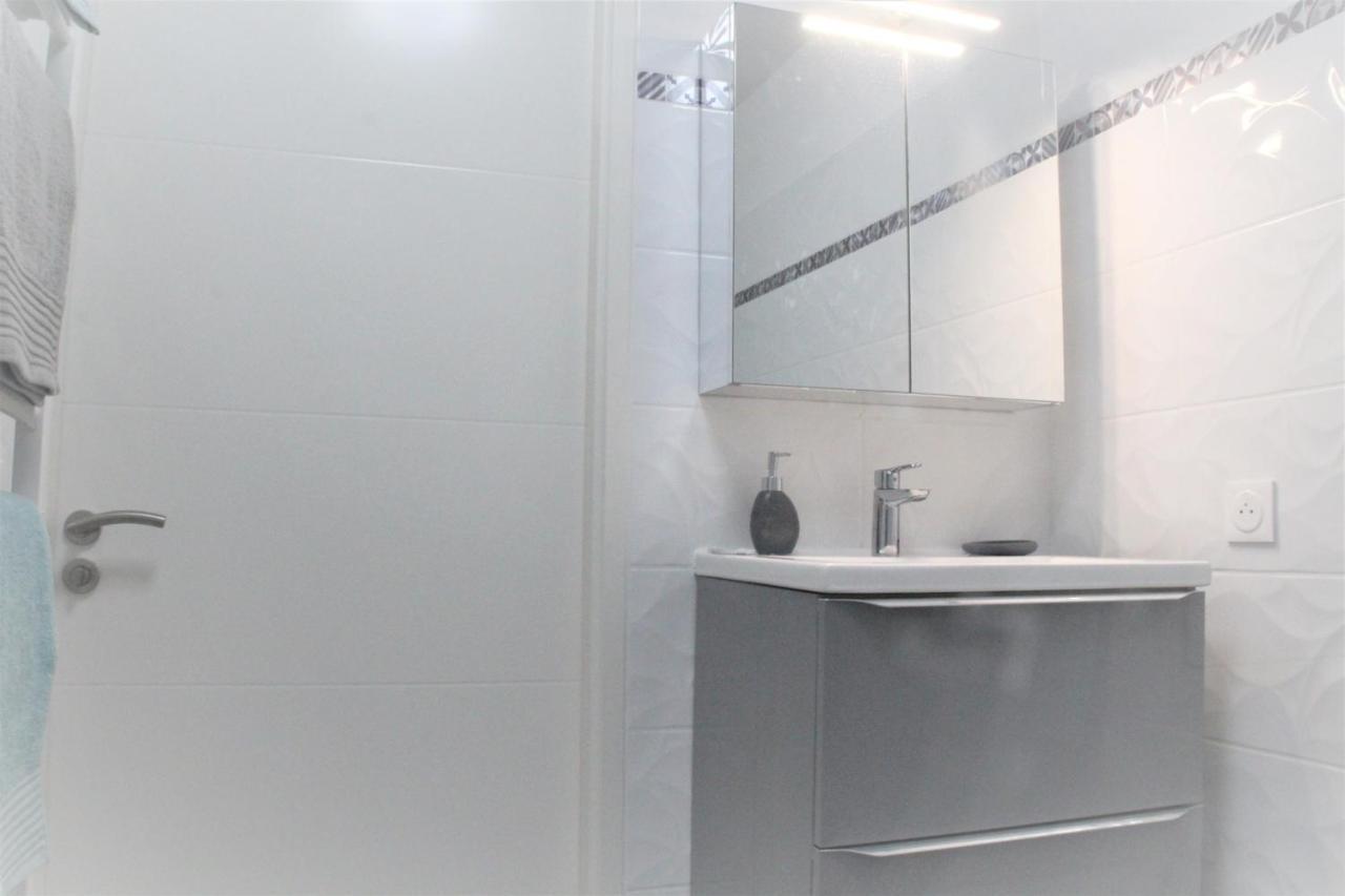 Appartement Tout Equipe, Cosy Saint-Denis  Ngoại thất bức ảnh